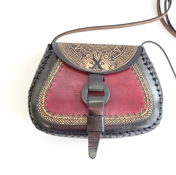 Authentic Aztec Art Real Leather Crossbody - Picture 14 of 16
